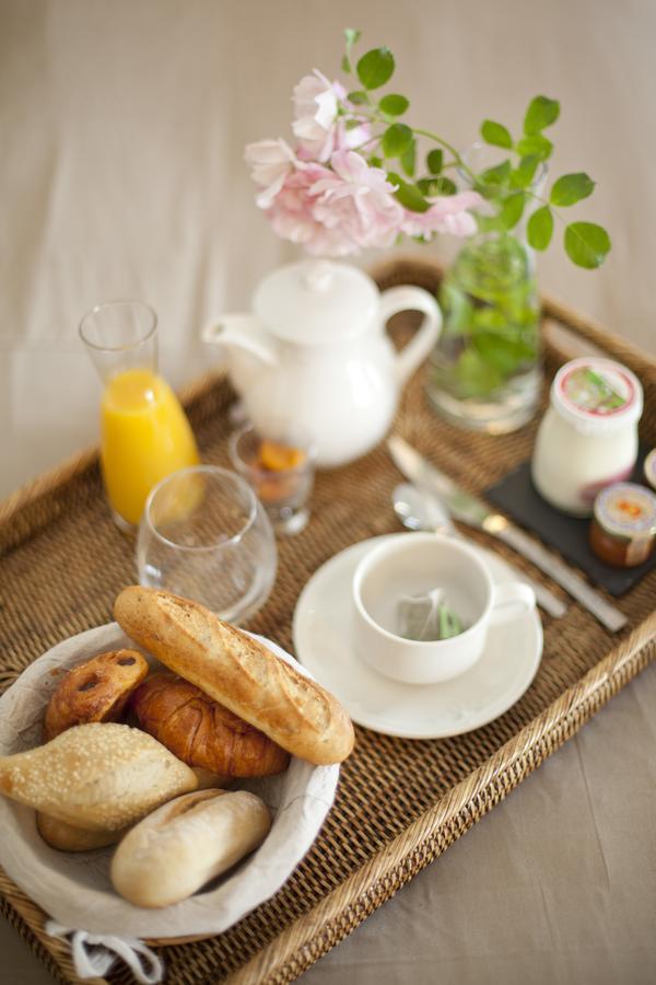 Logis Hotel Saint-Roch Pleumartin Ngoại thất bức ảnh
